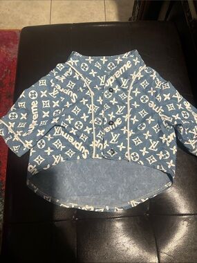 Supreme Dog Pet Blue and White Logo Denim-Print Cropped Hoodie